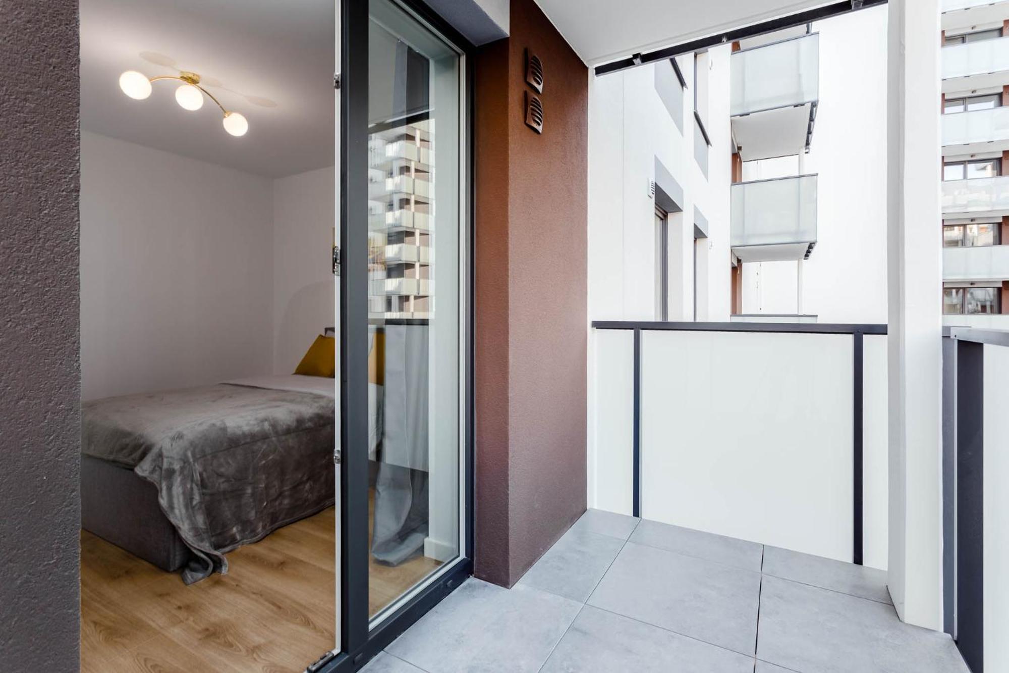 Enjoy! Ursus Apartamento Varsóvia Exterior foto