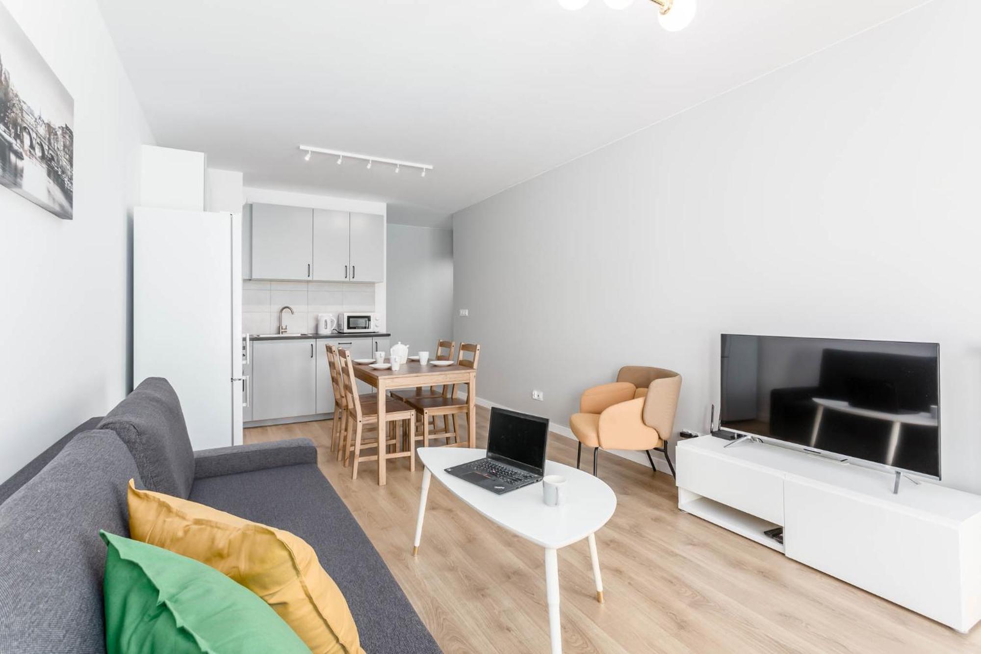 Enjoy! Ursus Apartamento Varsóvia Exterior foto